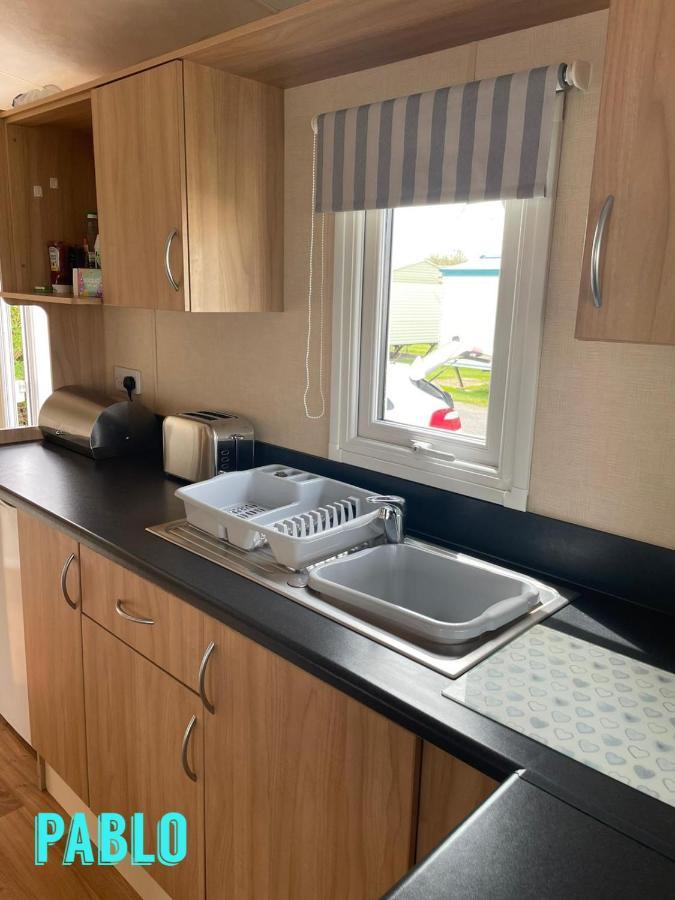 Towyn Six Berth En Suite Caravan Rhyl Exteriér fotografie