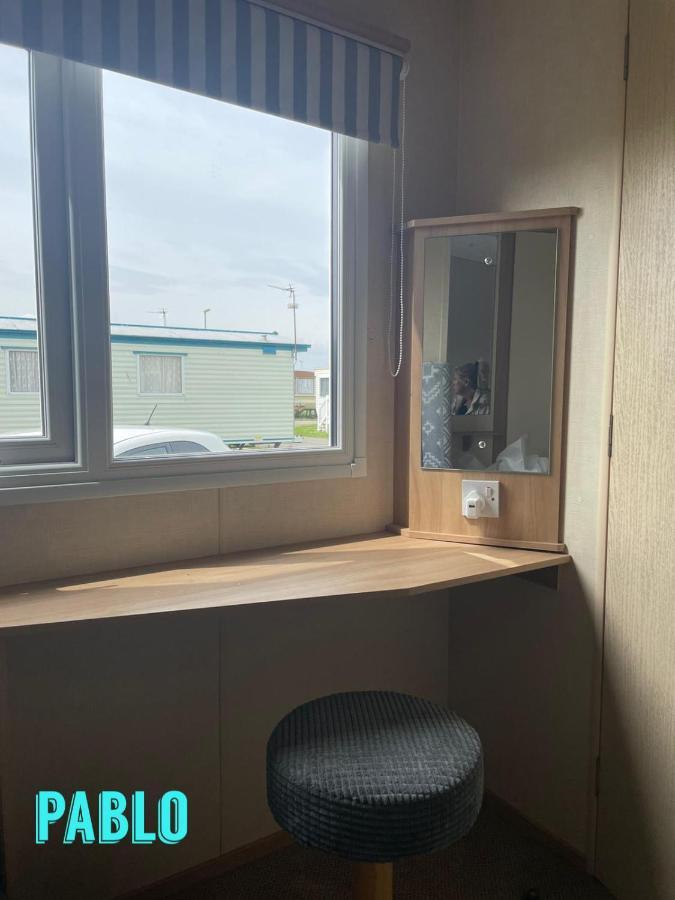 Towyn Six Berth En Suite Caravan Rhyl Exteriér fotografie