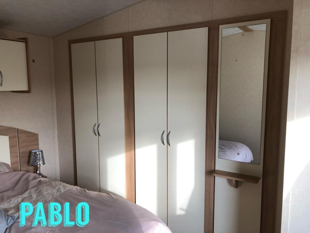 Towyn Six Berth En Suite Caravan Rhyl Exteriér fotografie