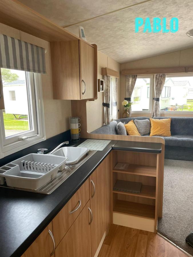 Towyn Six Berth En Suite Caravan Rhyl Exteriér fotografie